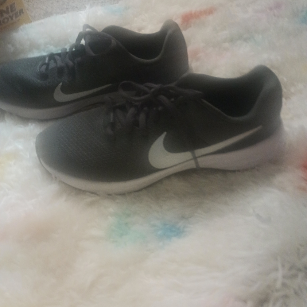 Nike Black and White Sneakers